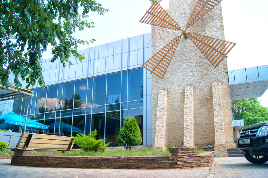 искусственный камень, облицовочная плита, оформление ресторана, отделка, фасад